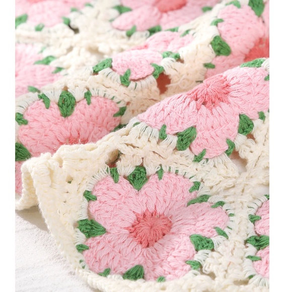 Boho Crochet Floral Handkerchief Head band - Picture 5 of 7